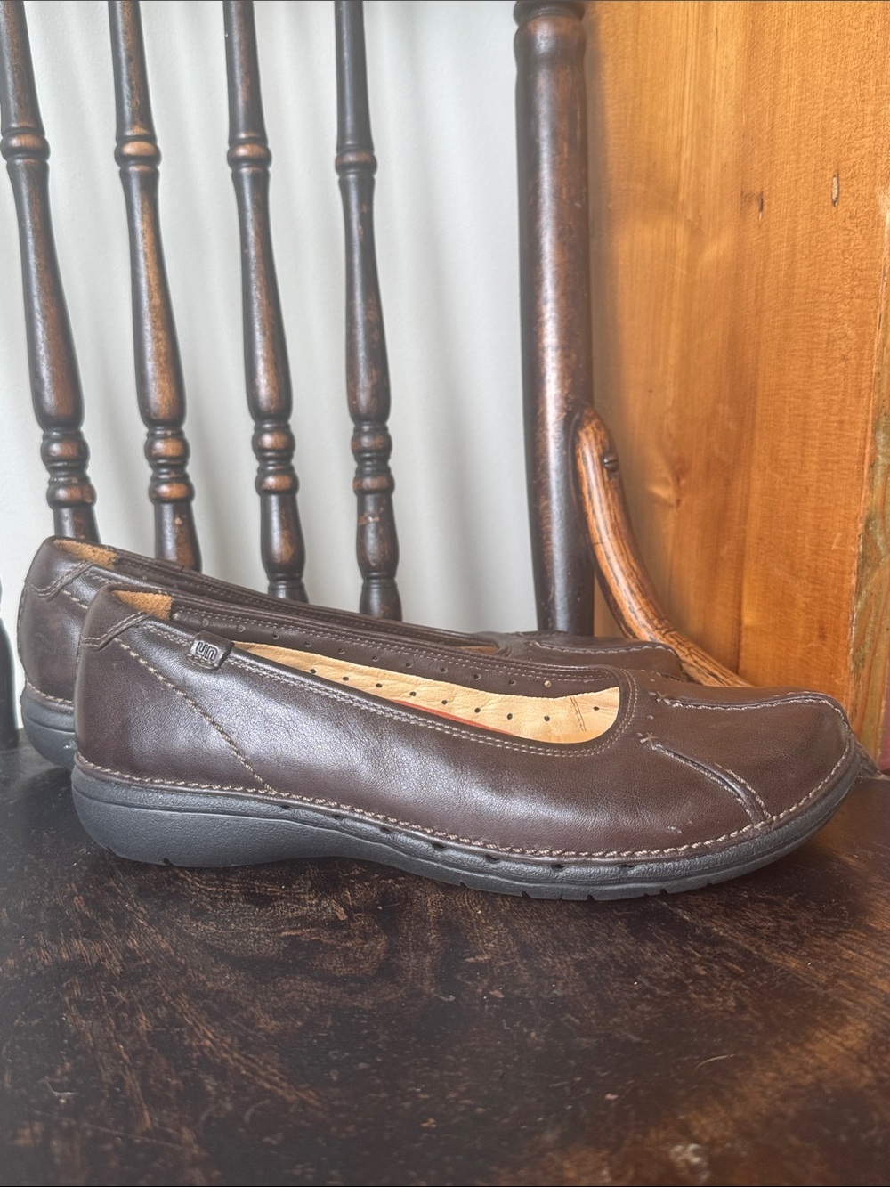 Clarks Unstructured Brown Leather Comfort Flats Shoes Size 7M